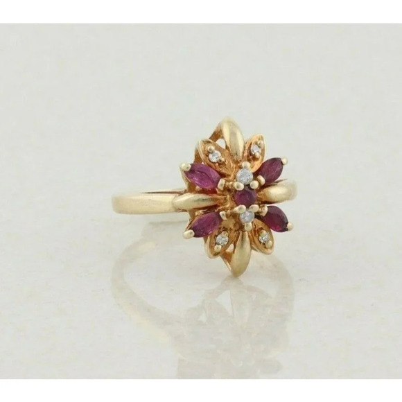 10k Yellow Gold Natural Ruby and Diamond Flower Ring Size 5 1/4 - Picture 5 of 8
